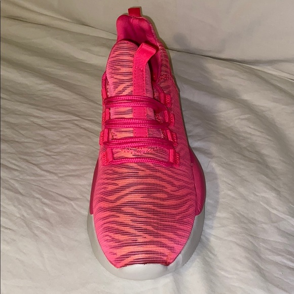 Brand new sneakers - Picture 4 of 4